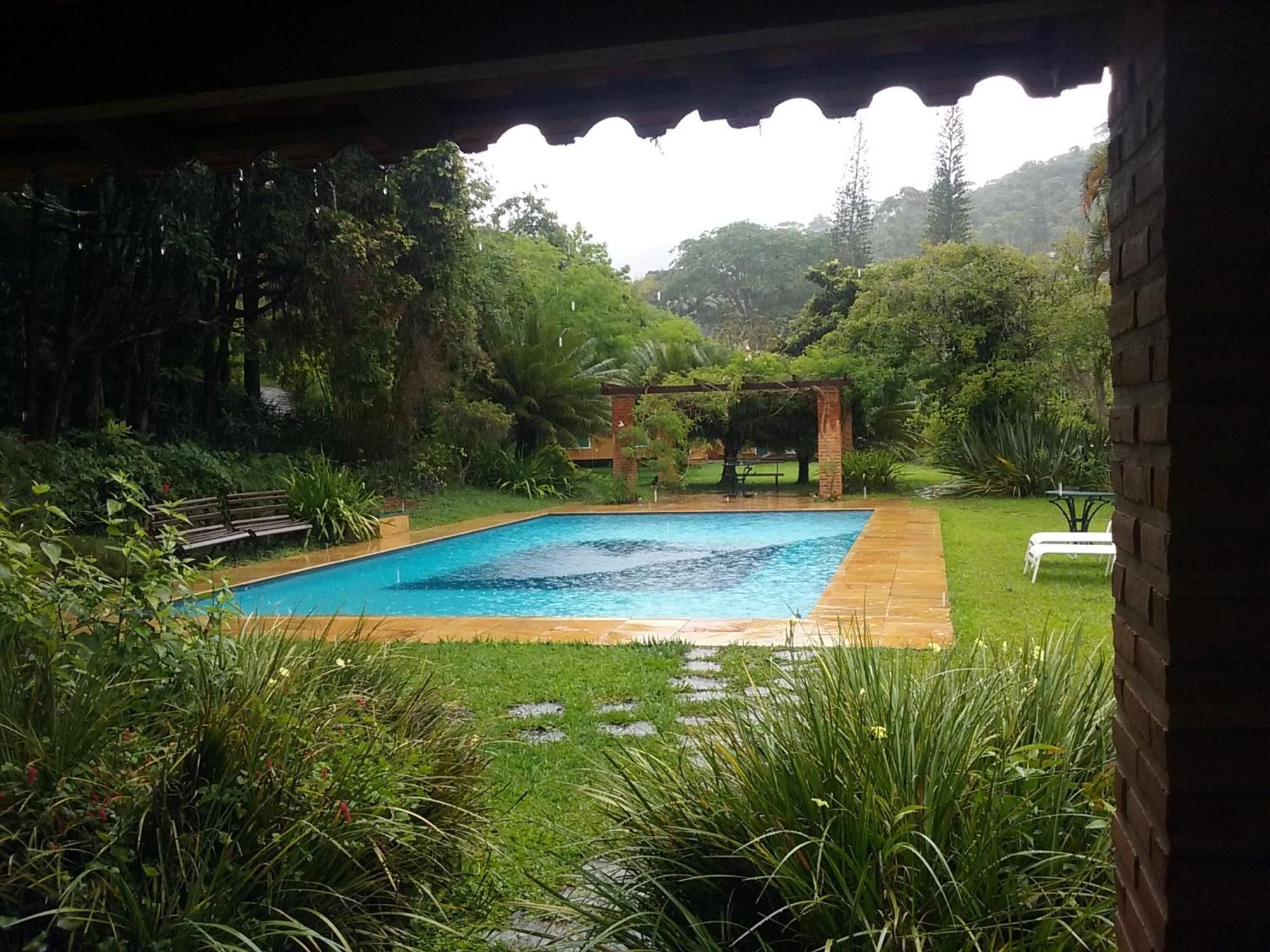Hotel Estrada Do Carangola 2148 Amoedo Petrópolis Esterno foto